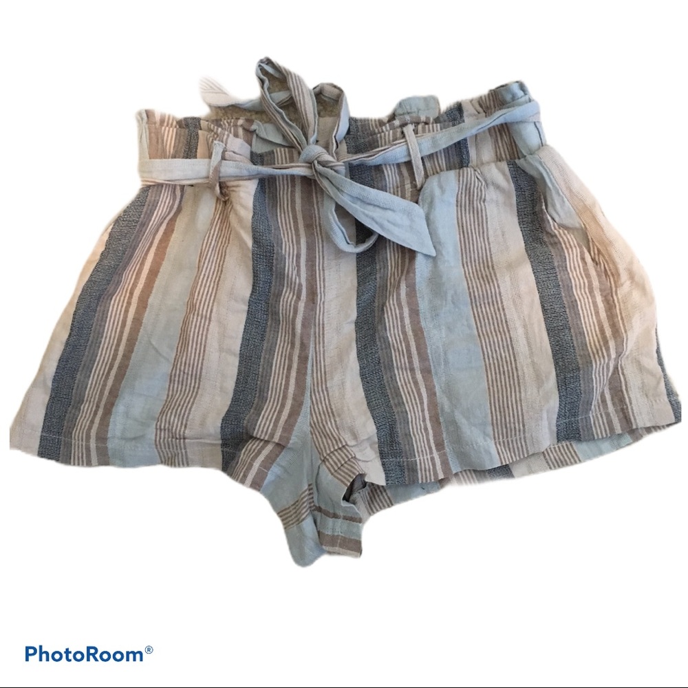 Purple snow shorts excellent condition small
